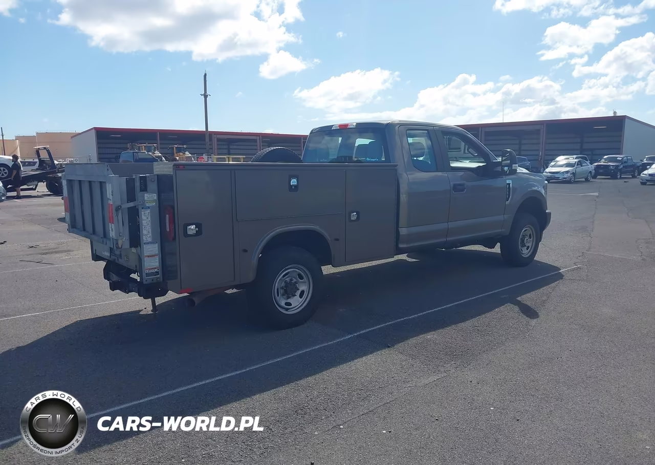 2019 Ford F-350 Xl VIN:1FD8X3B67KEG12487 - 4