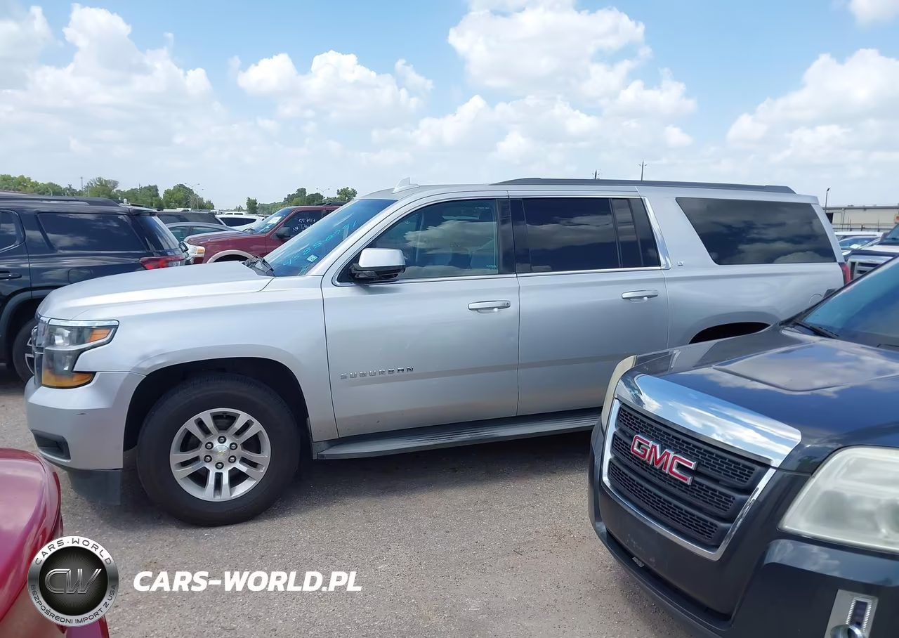 2015 Chevrolet Suburban Lt VIN:1GNSCJKC1FR565656 - 14