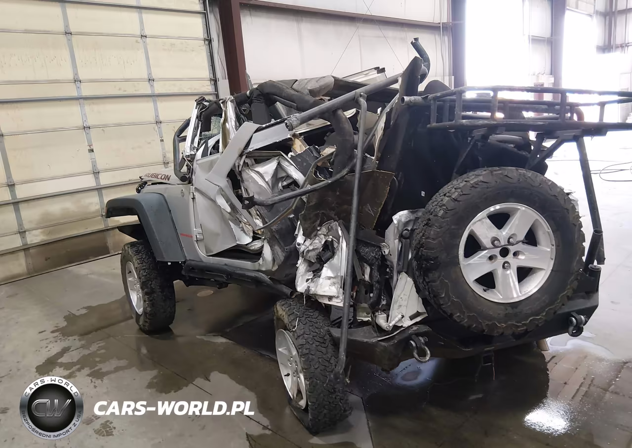 2009 Jeep Wrangler Rubicon VIN:1J8GA64129L776801 - 3