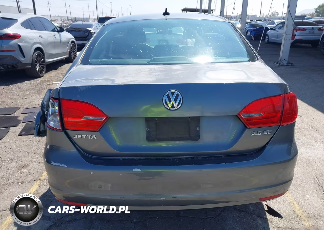 2011 Volkswagen Jetta 2.5L Se VIN:3VWDZ7AJ3BM368256 - 16