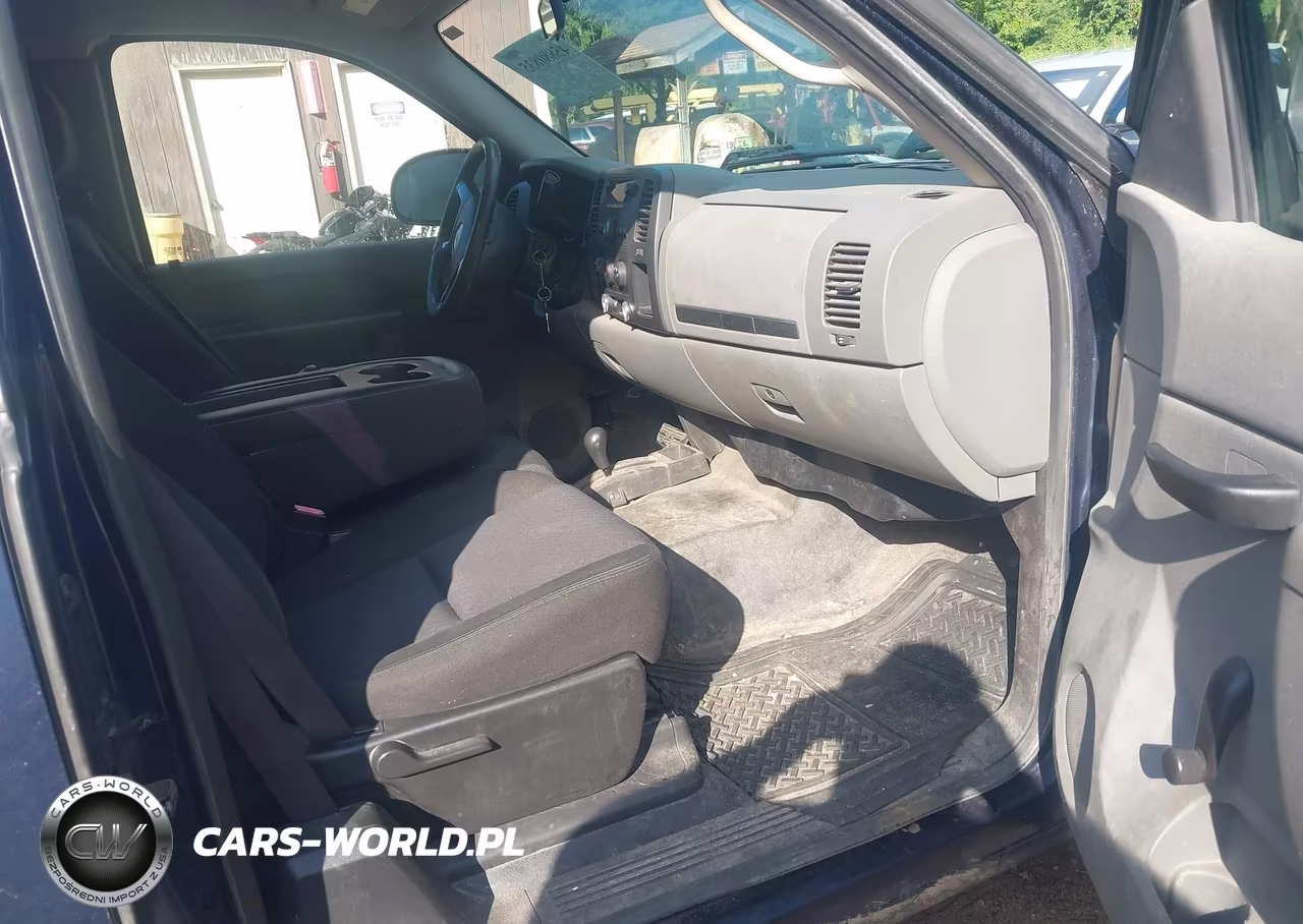 2010 GMC Sierra 1500 Work Truck VIN:1GTSKTE36AZ111558 - 5
