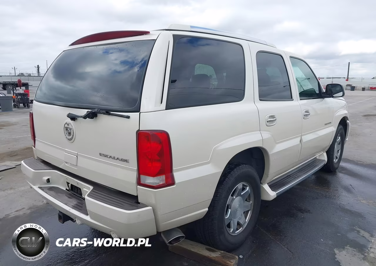 2002 Cadillac Escalade Standard VIN:1GYEK63N12R319829 - 4