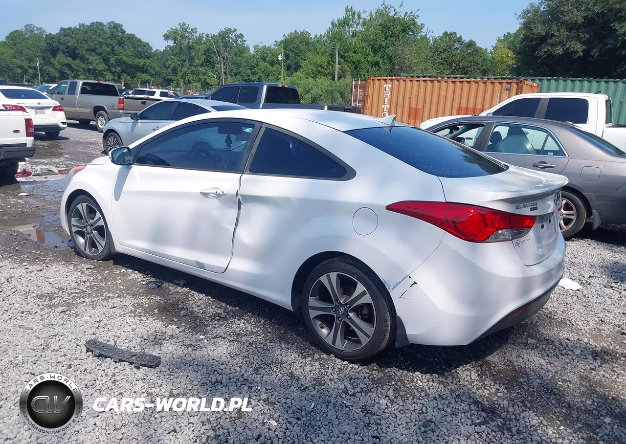 2013 Hyundai Elantra Se VIN:KMHDH6AE8DU022796 - 3