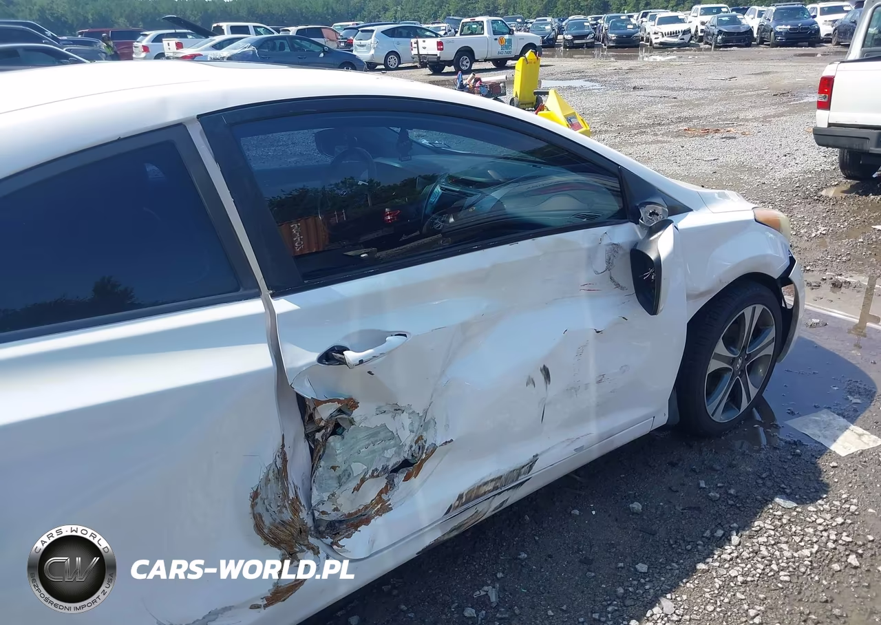 2013 Hyundai Elantra Se VIN:KMHDH6AE8DU022796 - 6