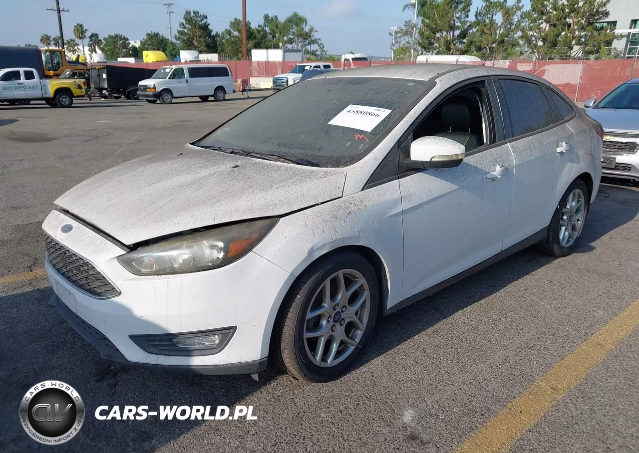 2015 Ford Focus Se VIN:1FADP3F2XFL331043 - 2