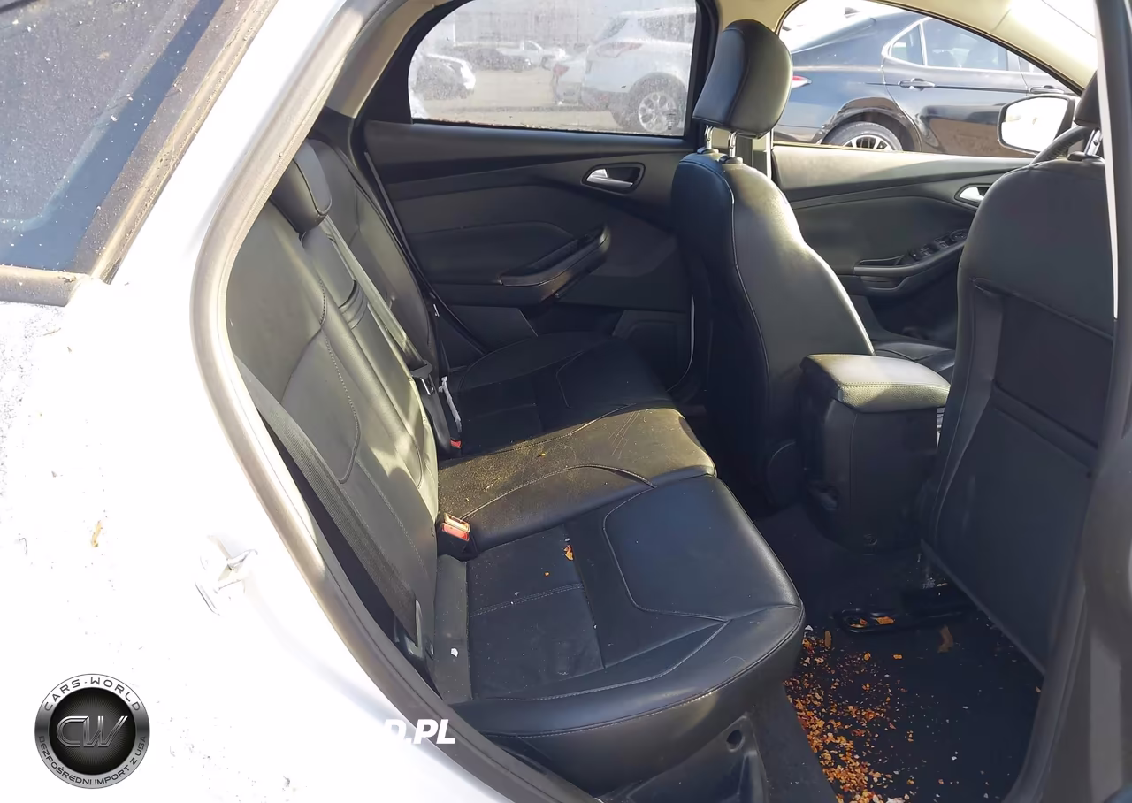 2015 Ford Focus Se VIN:1FADP3F2XFL331043 - 8