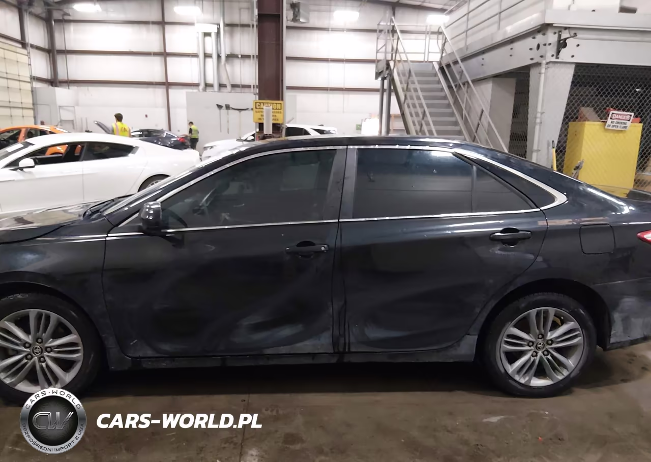 2015 Toyota Camry Se VIN:4T1BF1FK3FU953174 - 15