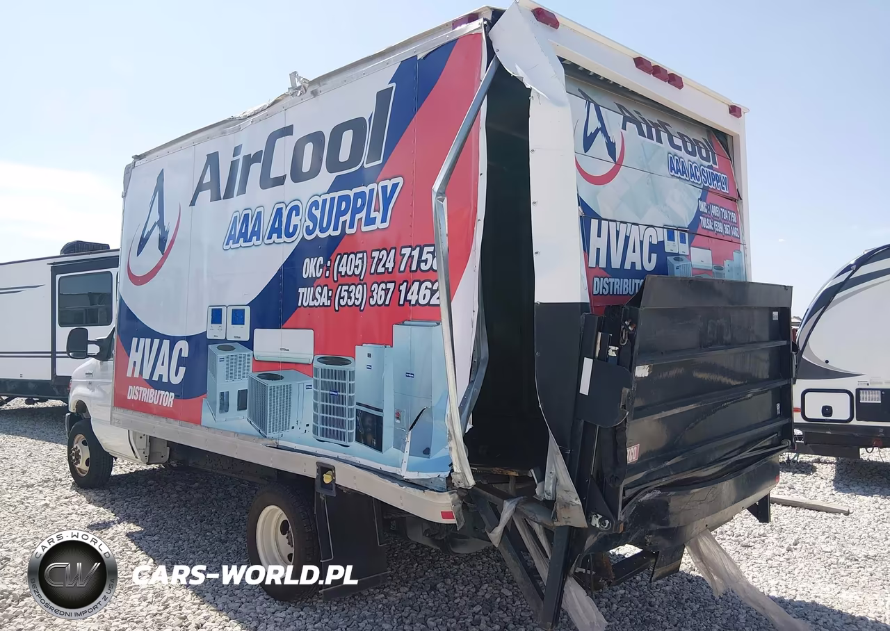 2014 Ford E-350 Cutaway VIN:1FDWE3FLXEDB14243 - 11