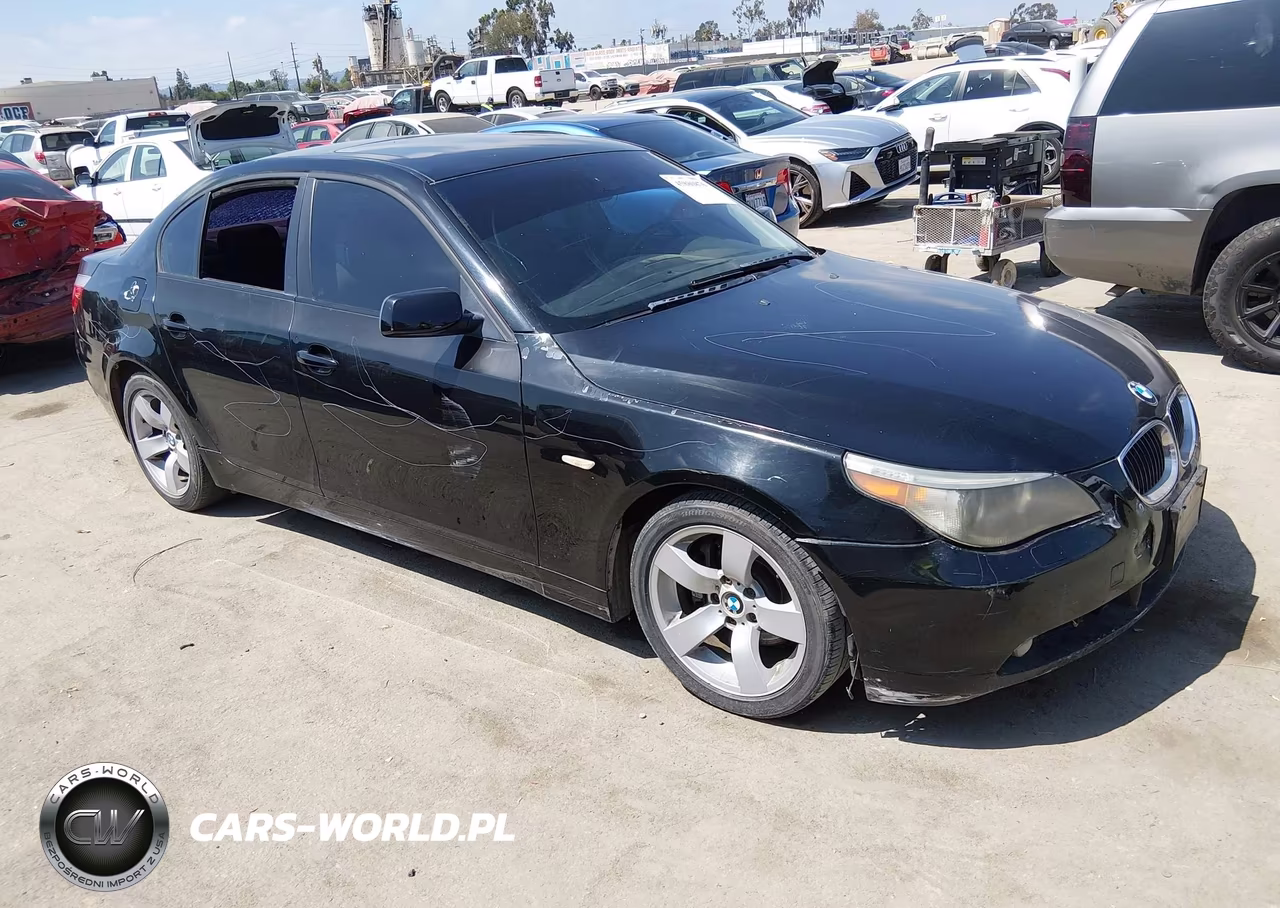 2007 BMW 525I