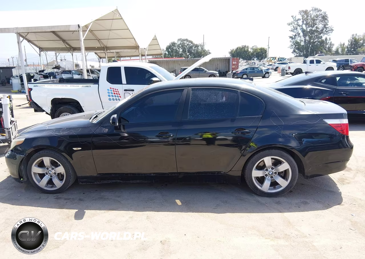 2007 BMW 525I VIN:WBANE535X7CW63707 - 14