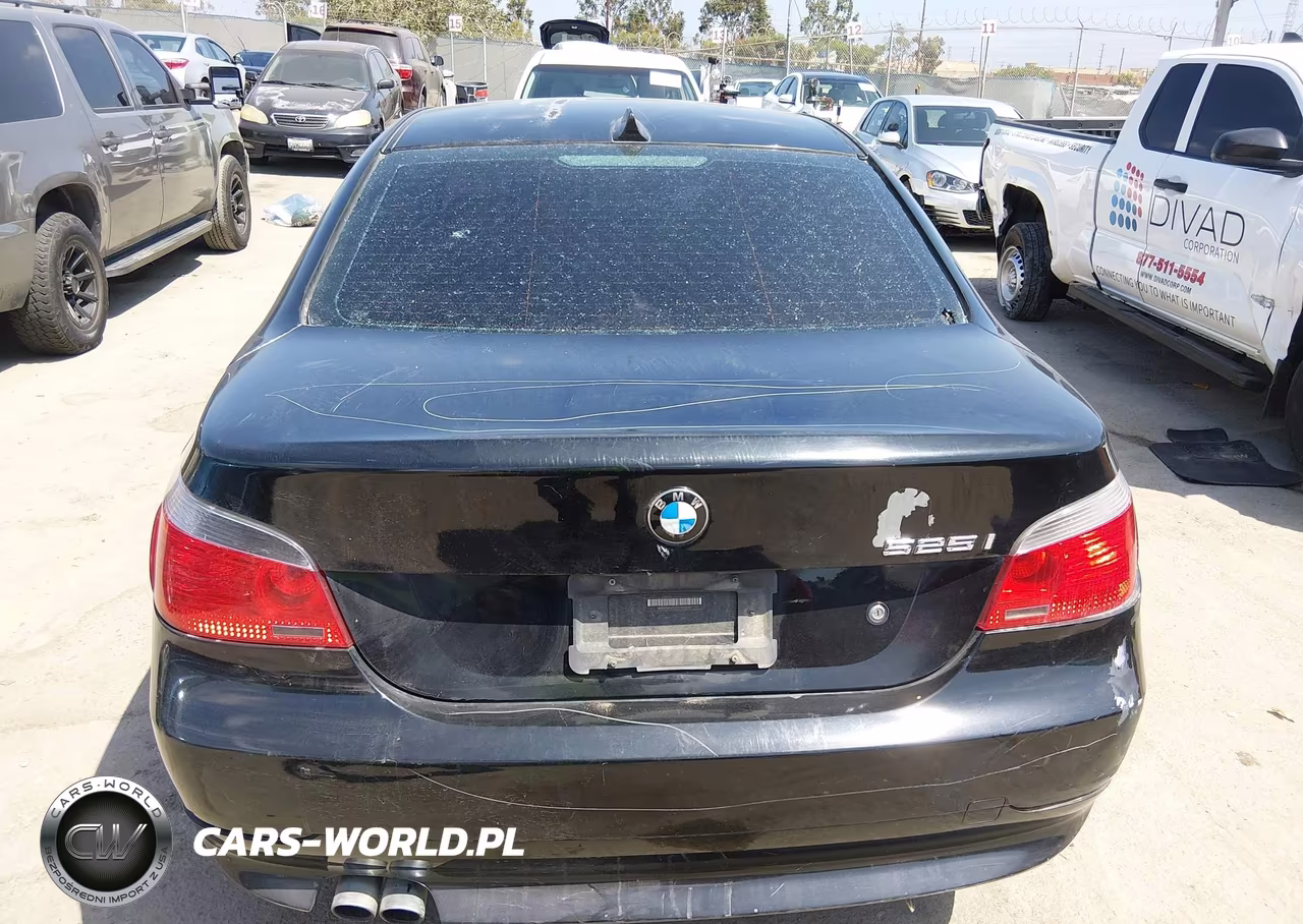 2007 BMW 525I VIN:WBANE535X7CW63707 - 16