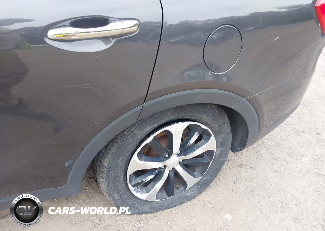 2017 Kia Sorento 2.0T Ex VIN:5XYPHDA11HG279485 - 14