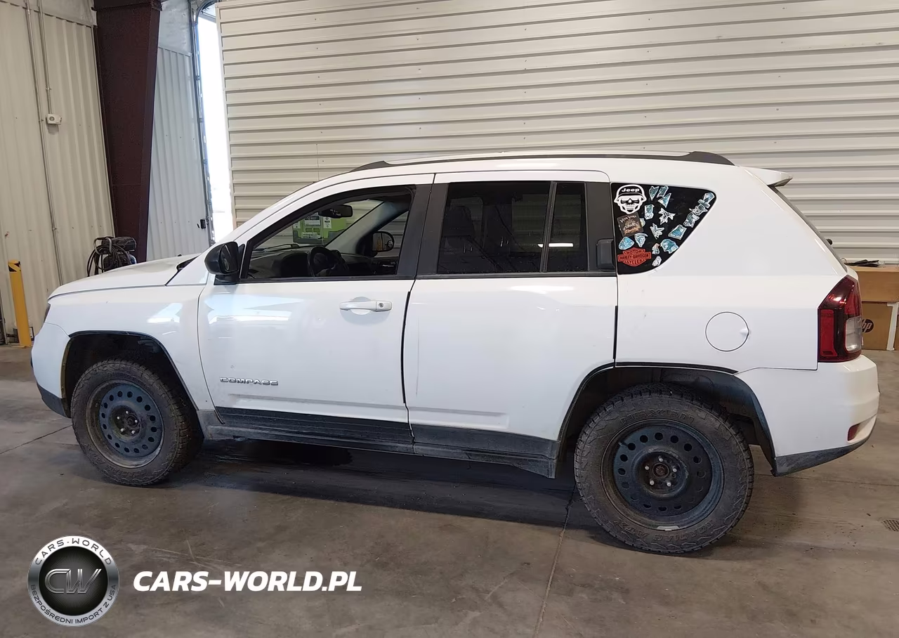 2016 Jeep Compass Sport VIN:1C4NJDBB4GD556632 - 14
