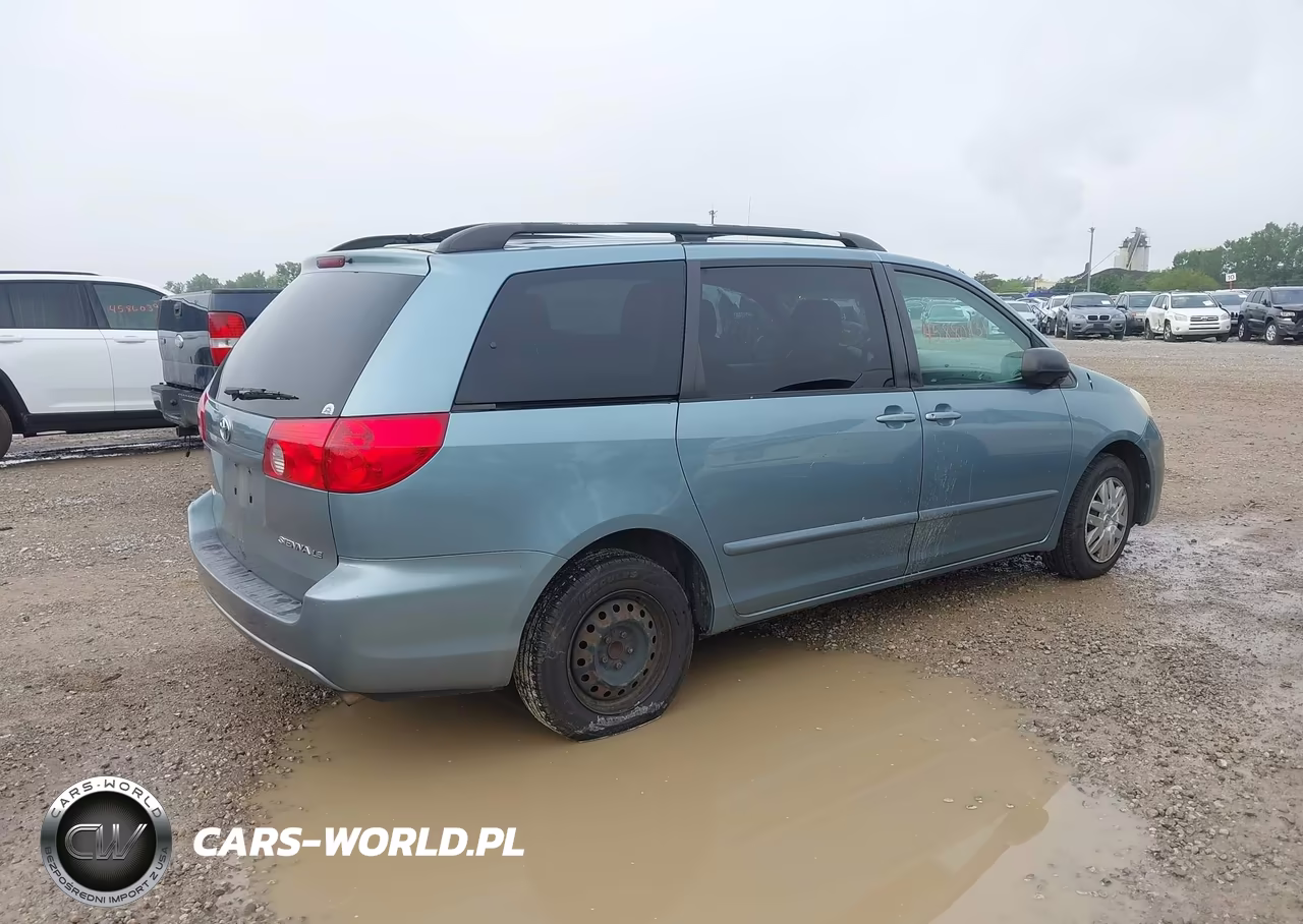 2009 Toyota Sienna Le VIN:5TDZK23C89S254908 - 4
