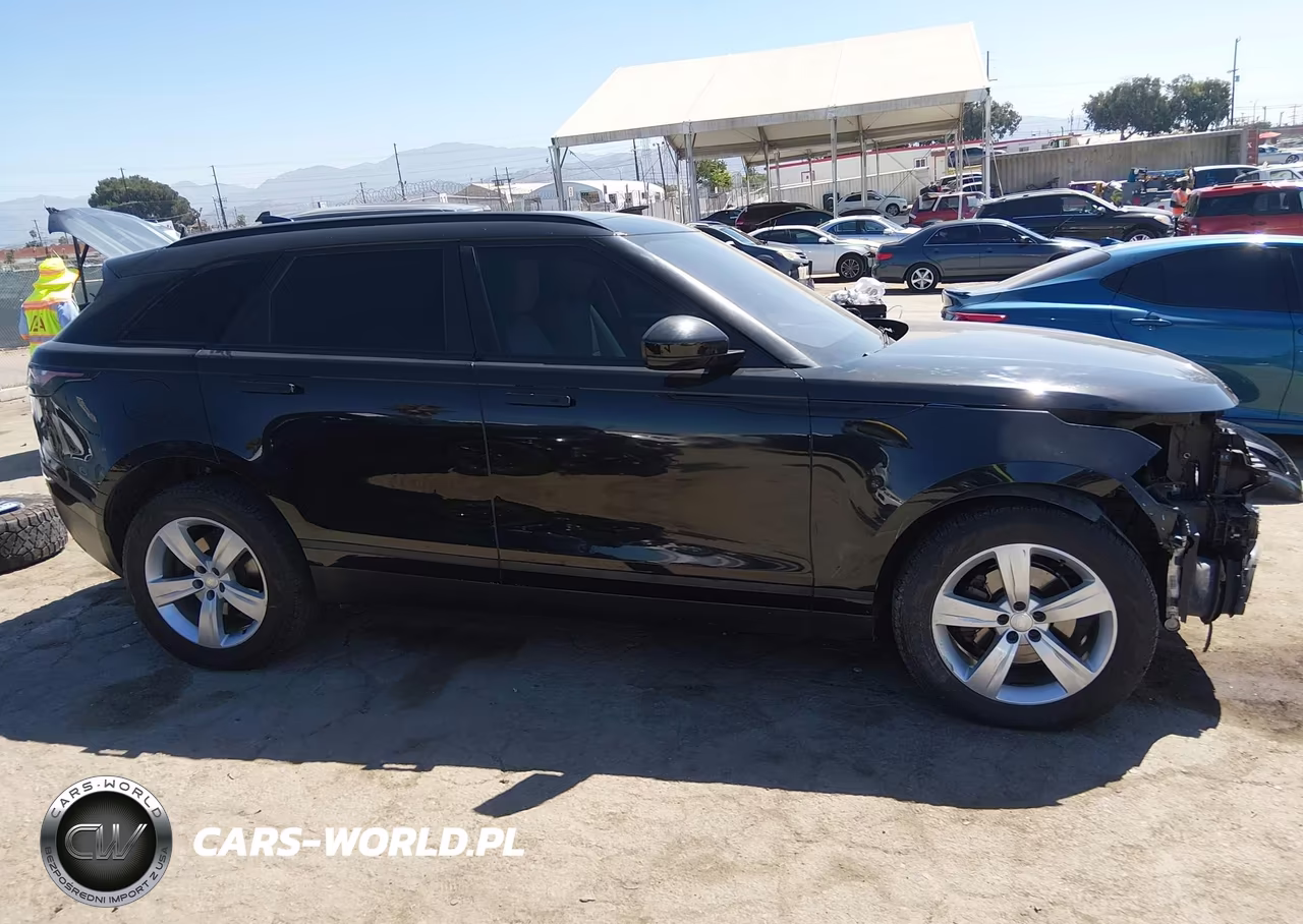 2018 Land Rover Range Rover Velar P250 S VIN:SALYB2RX1JA777672 - 14