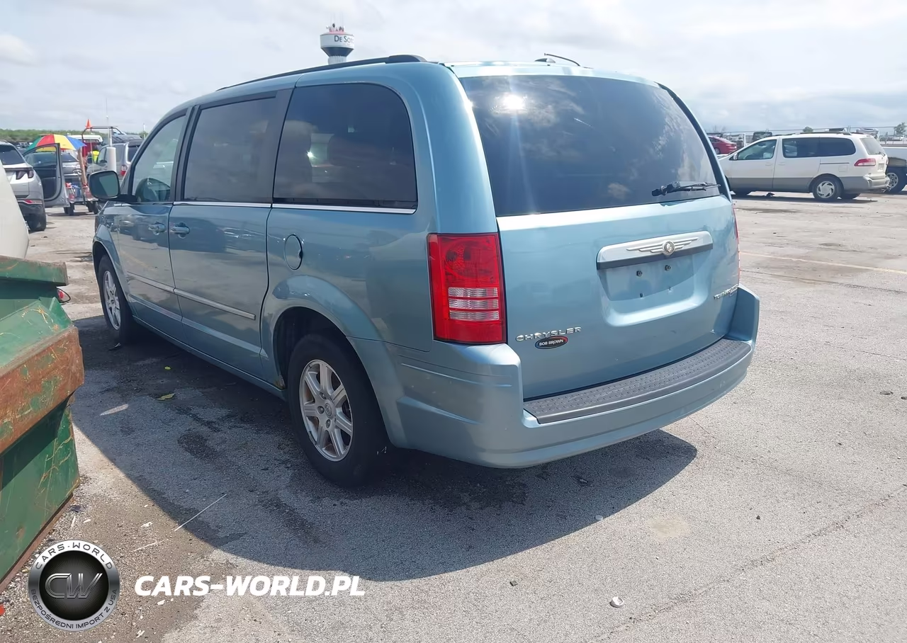 2010 Chrysler Town & Country Touring VIN:2A4RR5D18AR466581 - 3