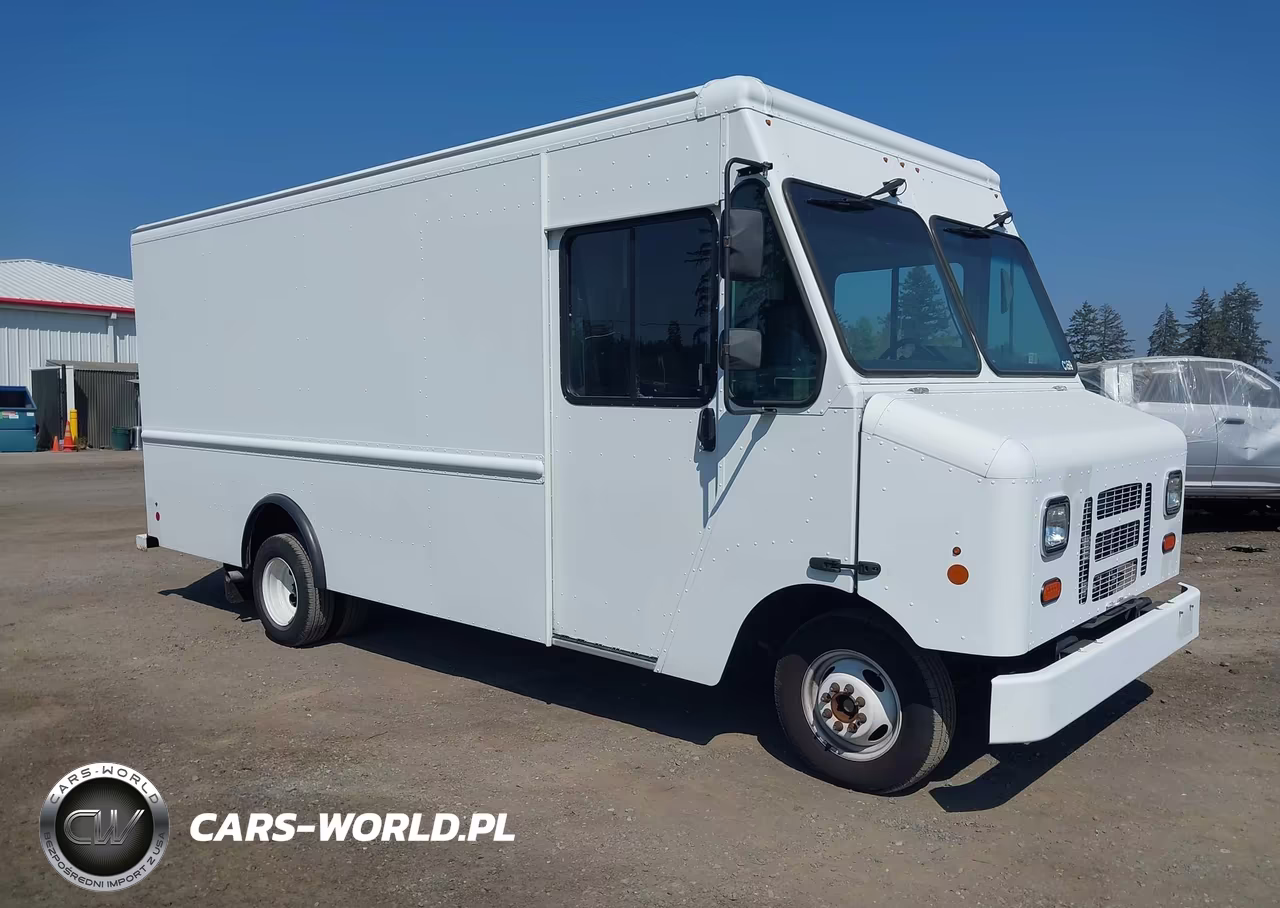 2016 Ford E-450 Stripped