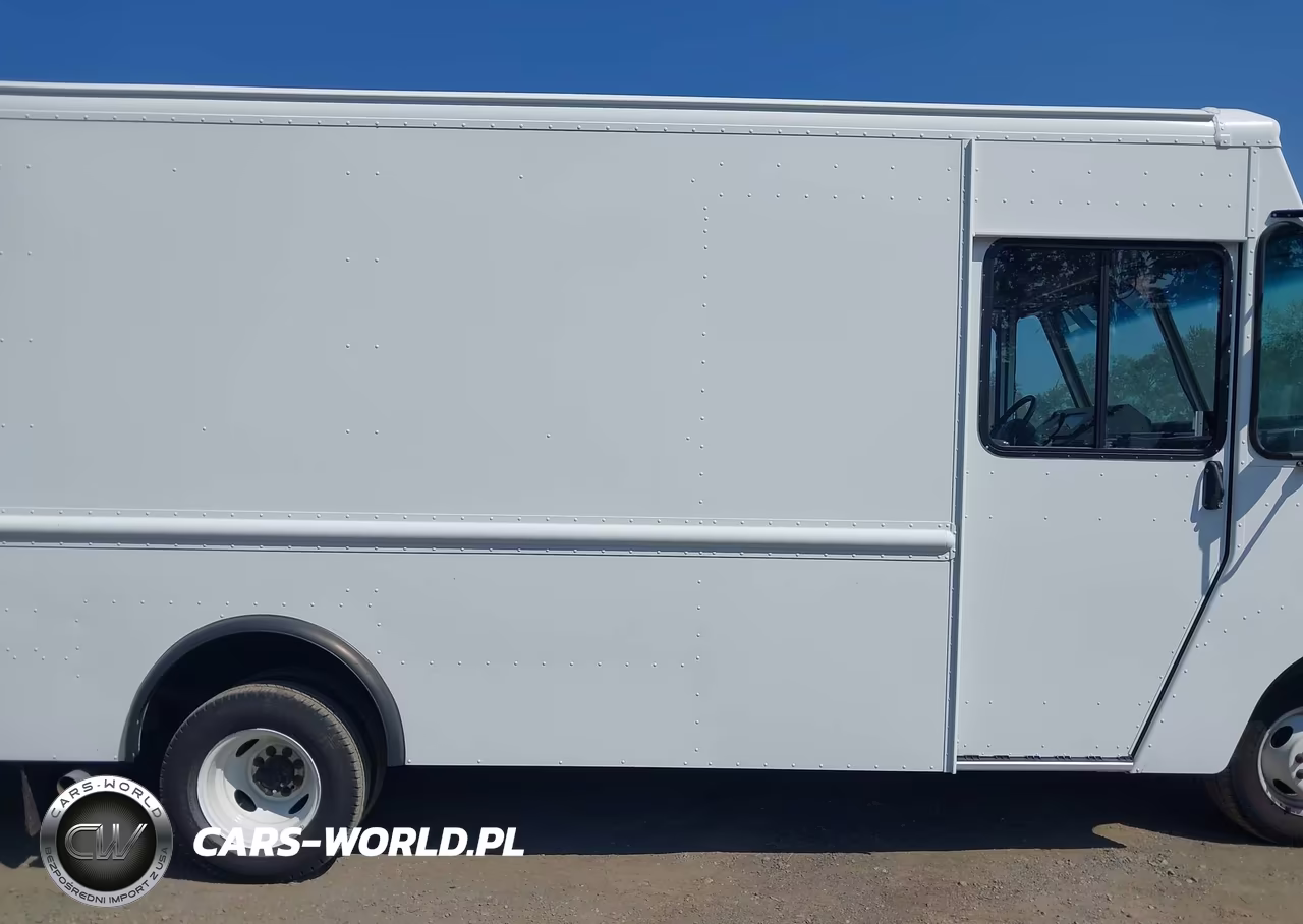 2016 Ford E-450 Stripped VIN:1FC3E4KL4GDC18023 - 13