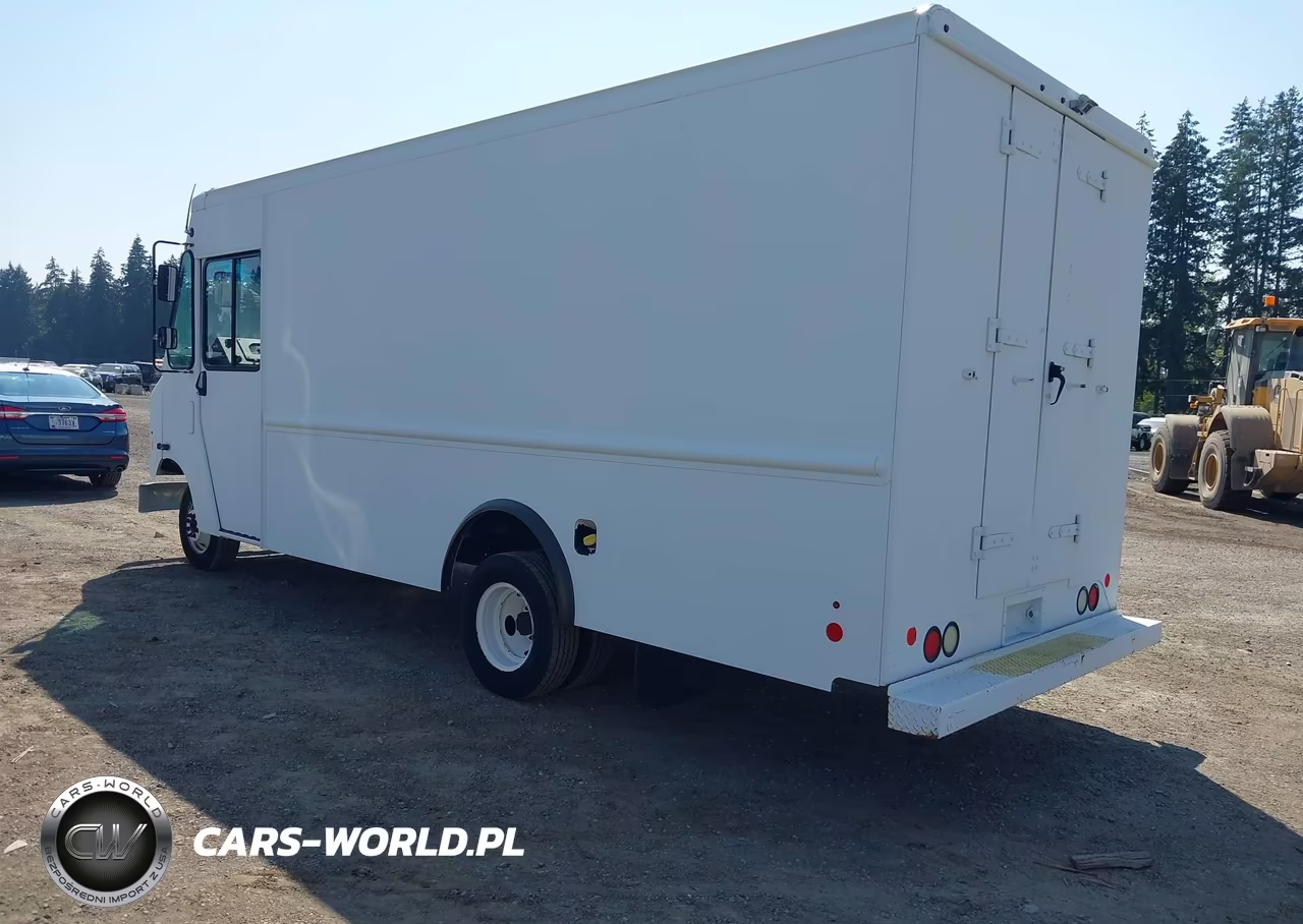 2016 Ford E-450 Stripped VIN:1FC3E4KL4GDC18023 - 3