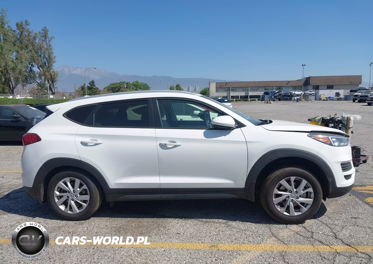 2020 Hyundai Tucson Value VIN:KM8J33A41LU260222 - 13