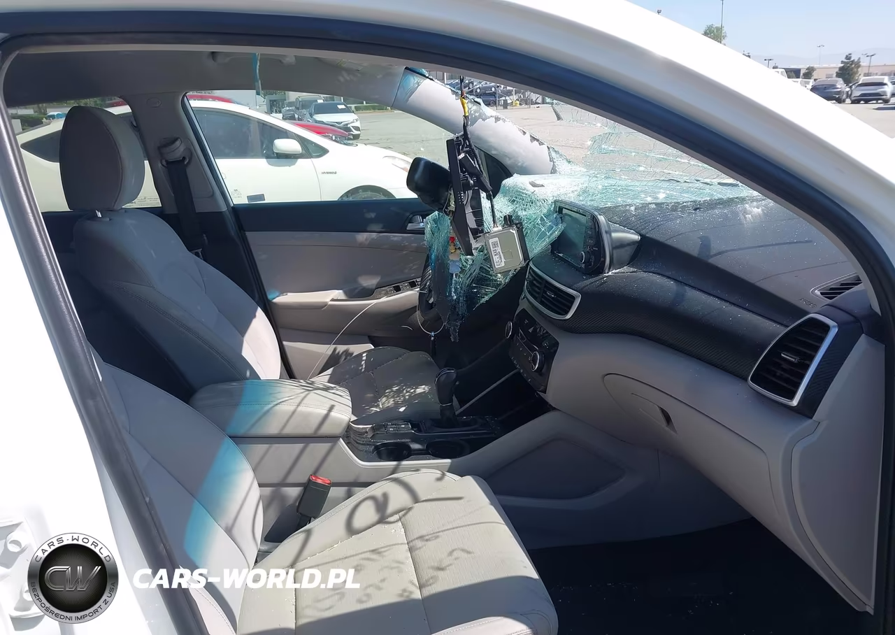 2020 Hyundai Tucson Value VIN:KM8J33A41LU260222 - 5