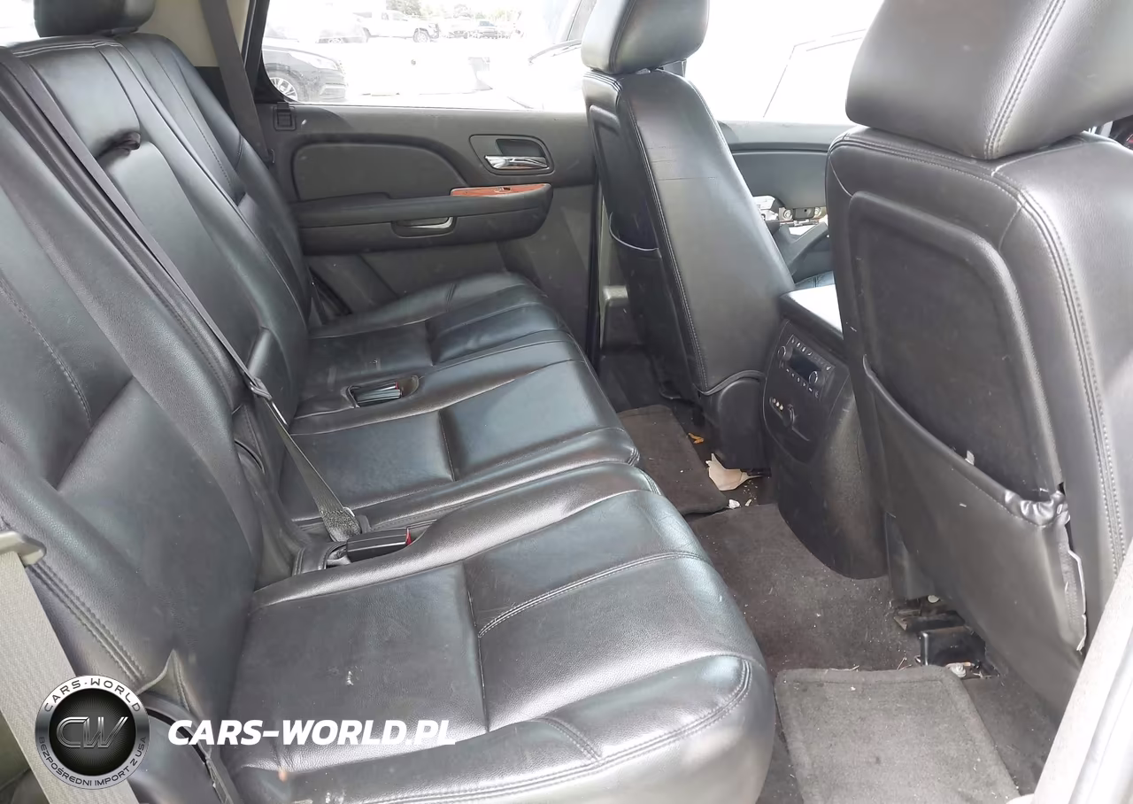 2013 Chevrolet Tahoe Lt VIN:1GNSCBE07DR119760 - 8