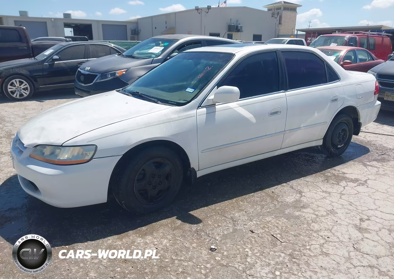 2000 Honda Accord 3.0 Ex VIN:1HGCG1658YA066580 - 2