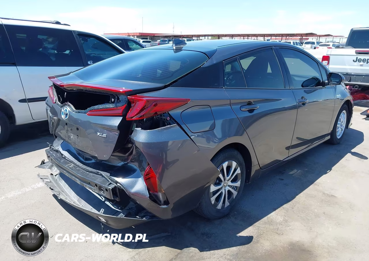 2020 Toyota Prius Prime Xle VIN:JTDKARFP2L3142545 - 4