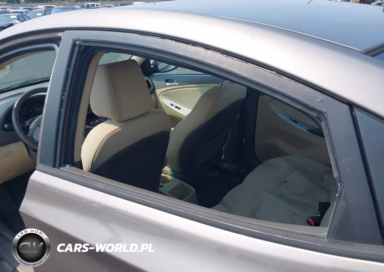 2013 Hyundai Accent Gls VIN:KMHCT4AE6DU491318 - 18