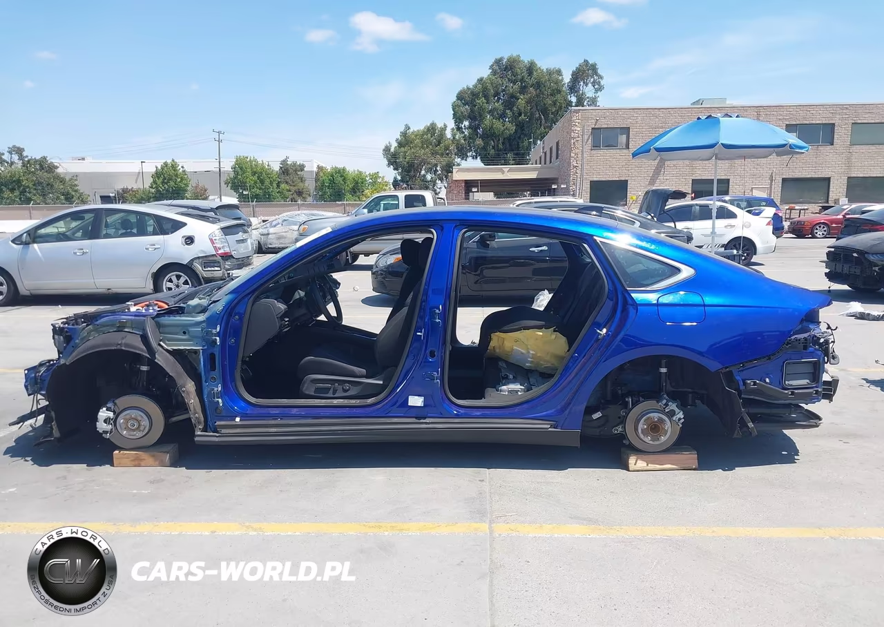 2025 Honda Accord Hybrid Sport VIN:1HGCY2F56SA057869 - 14