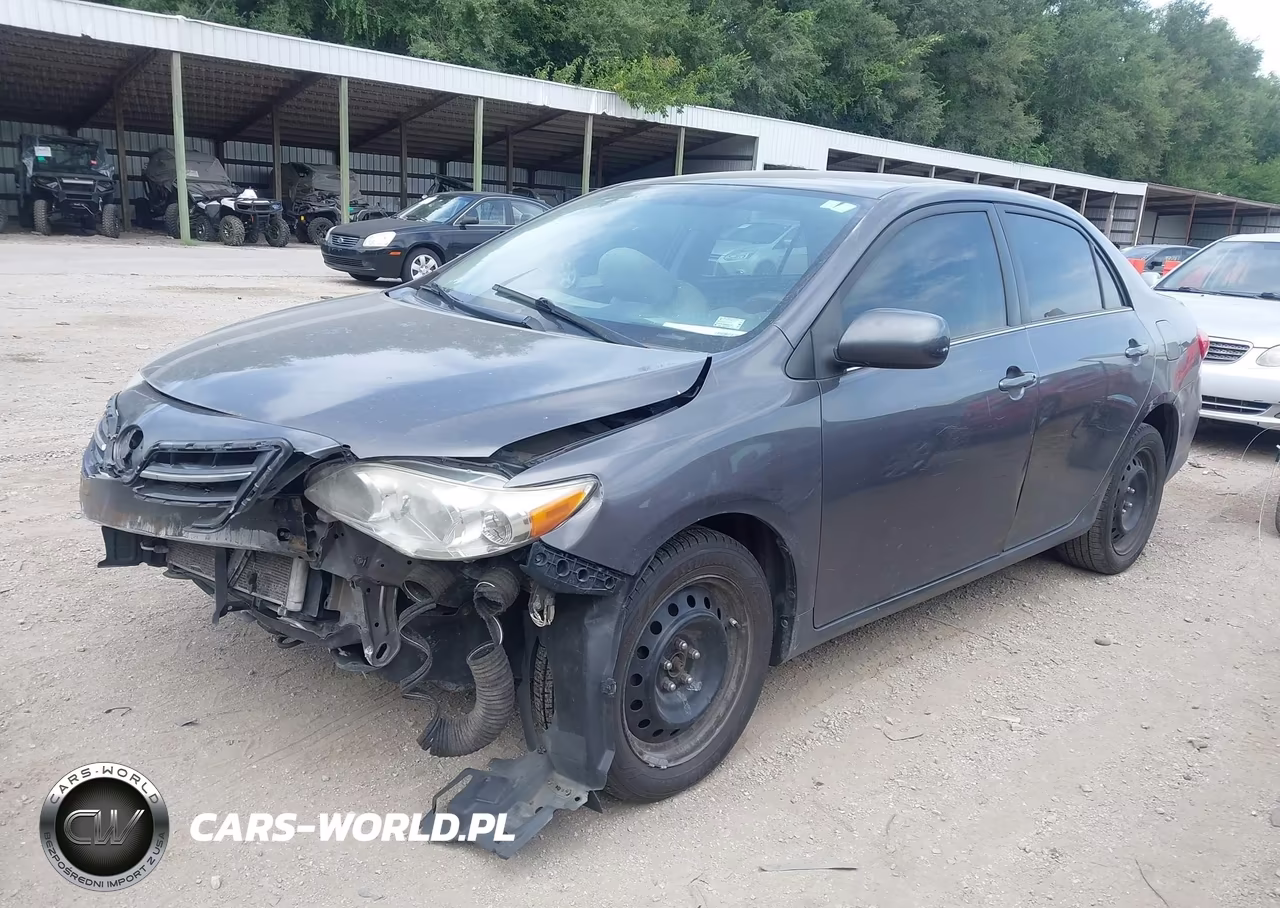 2013 Toyota Corolla Le VIN:5YFBU4EE2DP084858 - 2