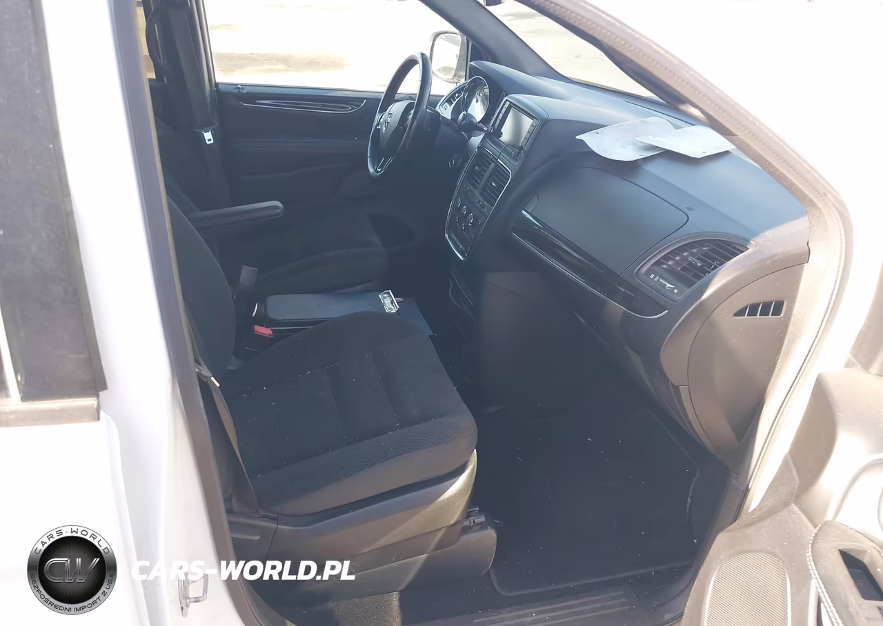 2019 Dodge Grand Caravan Se Plus VIN:2C4RDGBG5KR704217 - 5
