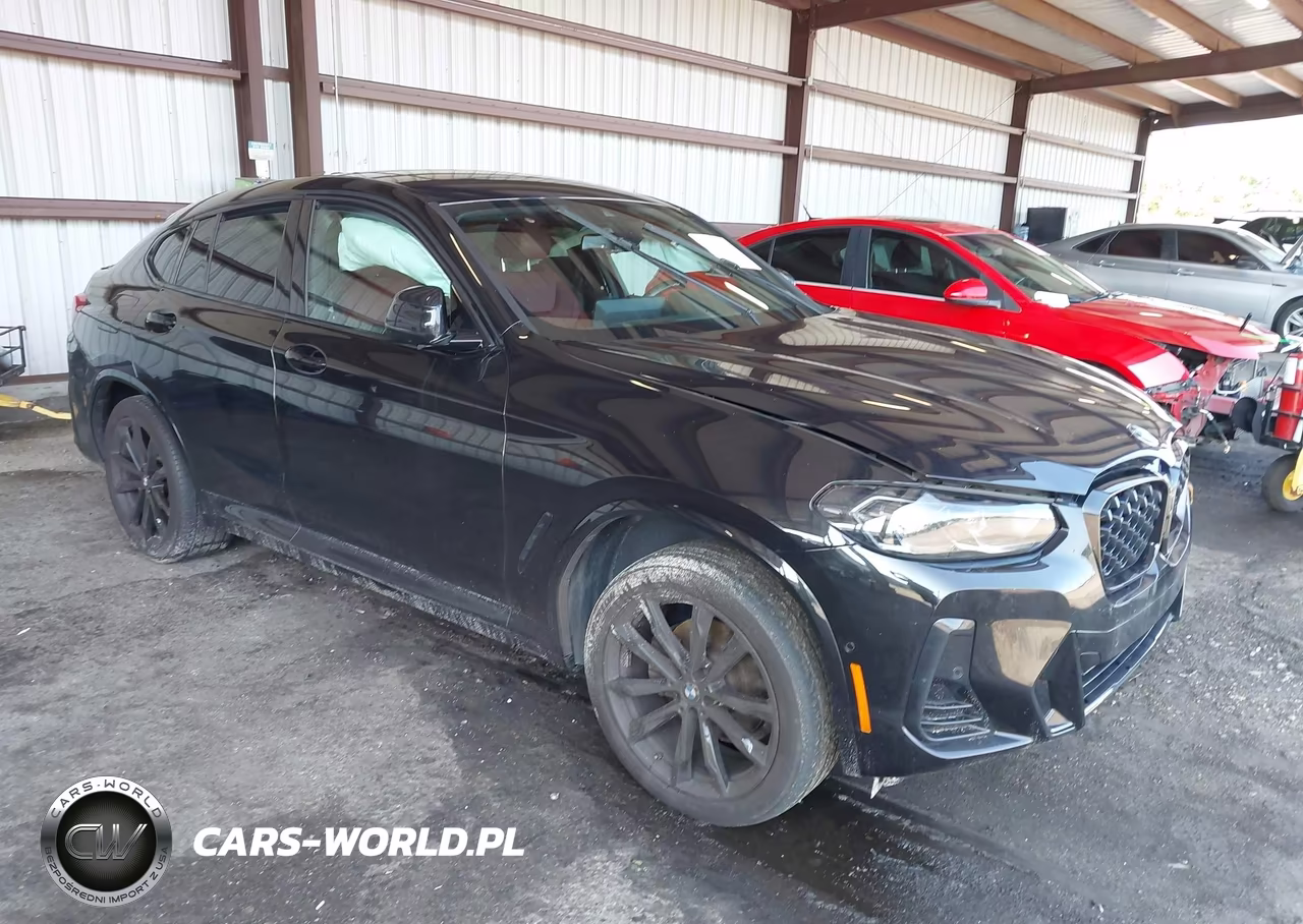 2023 BMW X4 xDrive30I
