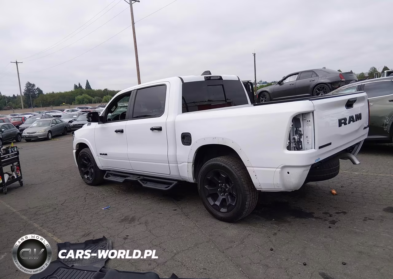 2025 Ram 1500 Big Horn 4X4 5'7 Box VIN:1C6RRFFG3SN523935 - 15
