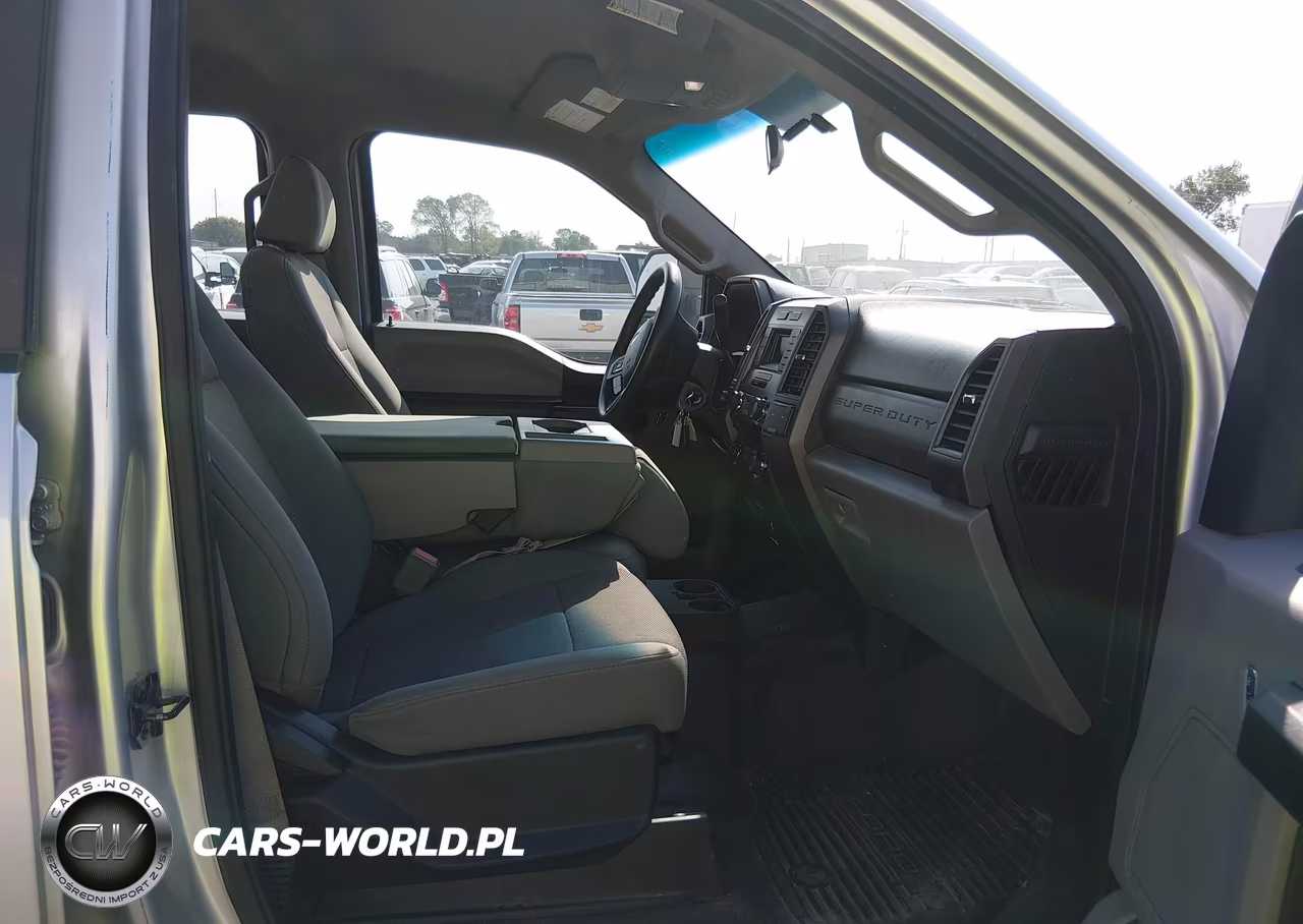 2018 Ford F-250 Xl VIN:1FT7W2B61JEC83815 - 5