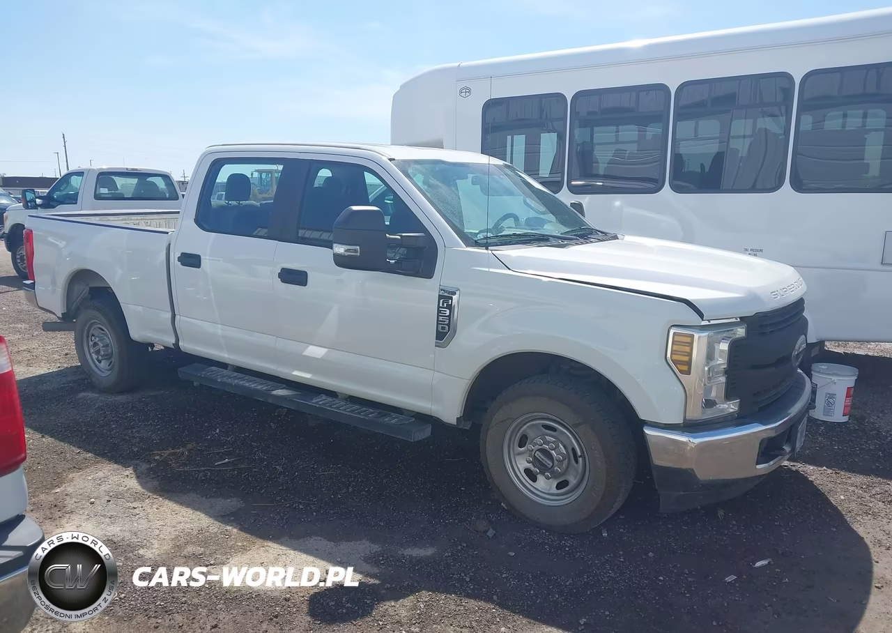 2018 Ford F-350 Xl VIN:1FT8W3A6XJEC48721 - 13