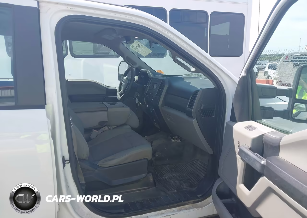 2018 Ford F-350 Xl VIN:1FT8W3A6XJEC48721 - 5