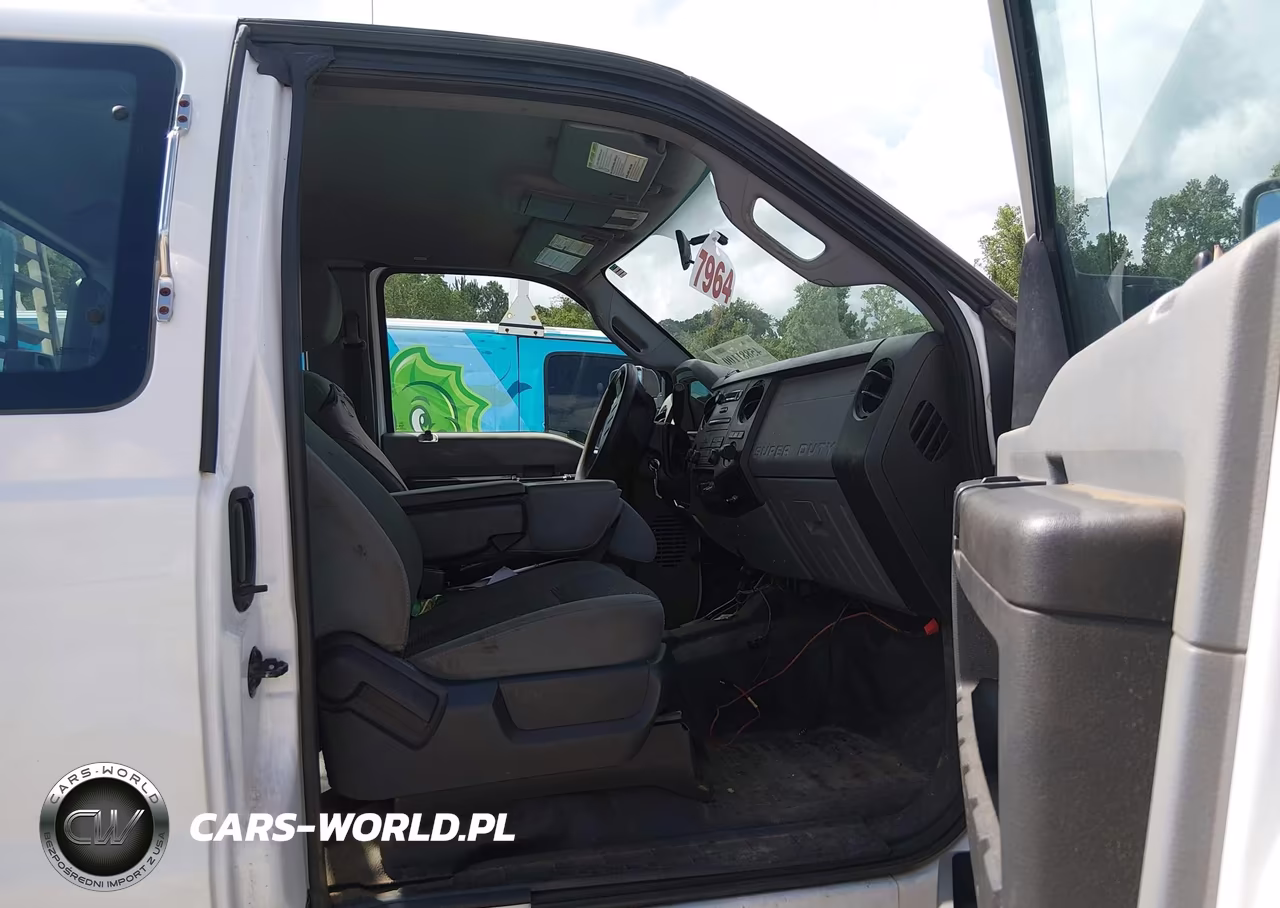 2014 Ford F-350 Xl