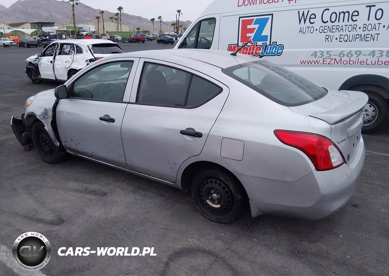 2014 Nissan Versa 1.6 S+ VIN:3N1CN7AP1EL848730 - 3