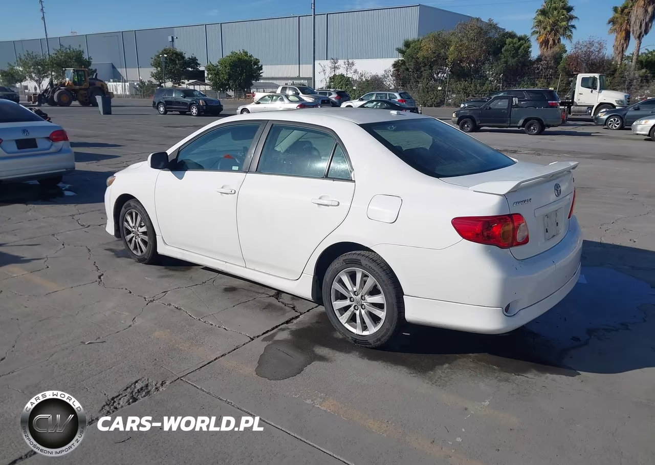 2010 Toyota Corolla S VIN:2T1BU4EE4AC467373 - 3