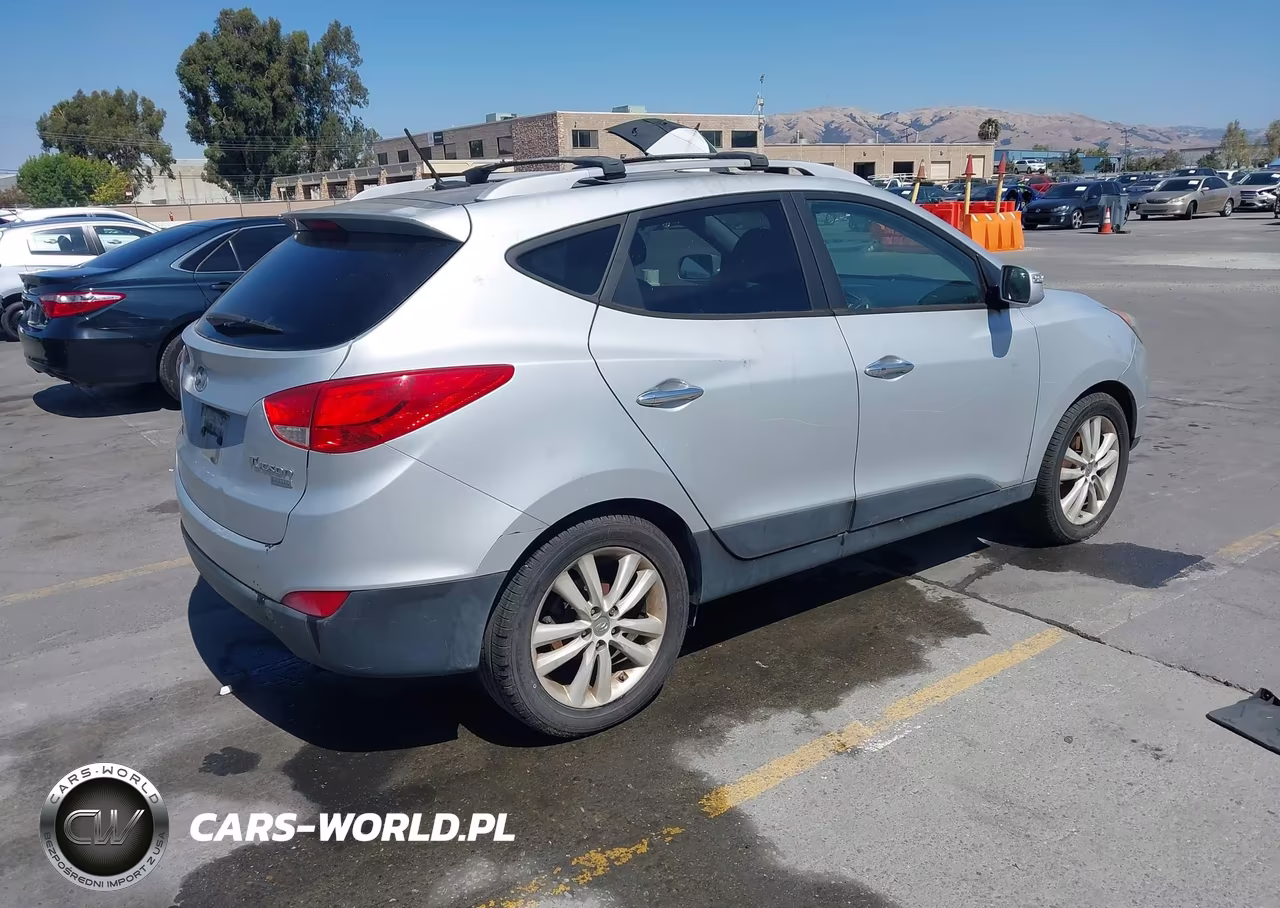 2013 Hyundai Tucson Limited VIN:KM8JU3AC9DU657473 - 4