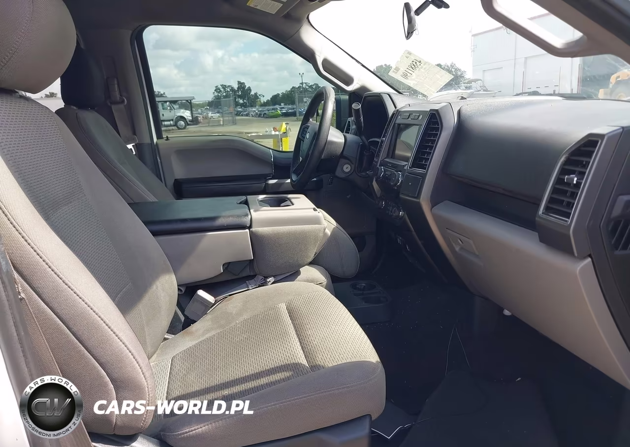 2019 Ford F-150 Xlt VIN:1FTEW1C47KKC52439 - 5