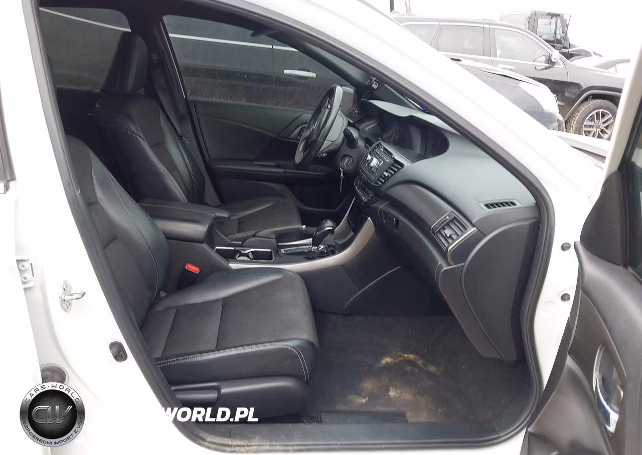2016 Honda Accord Sport VIN:1HGCR2F58GA052354 - 5