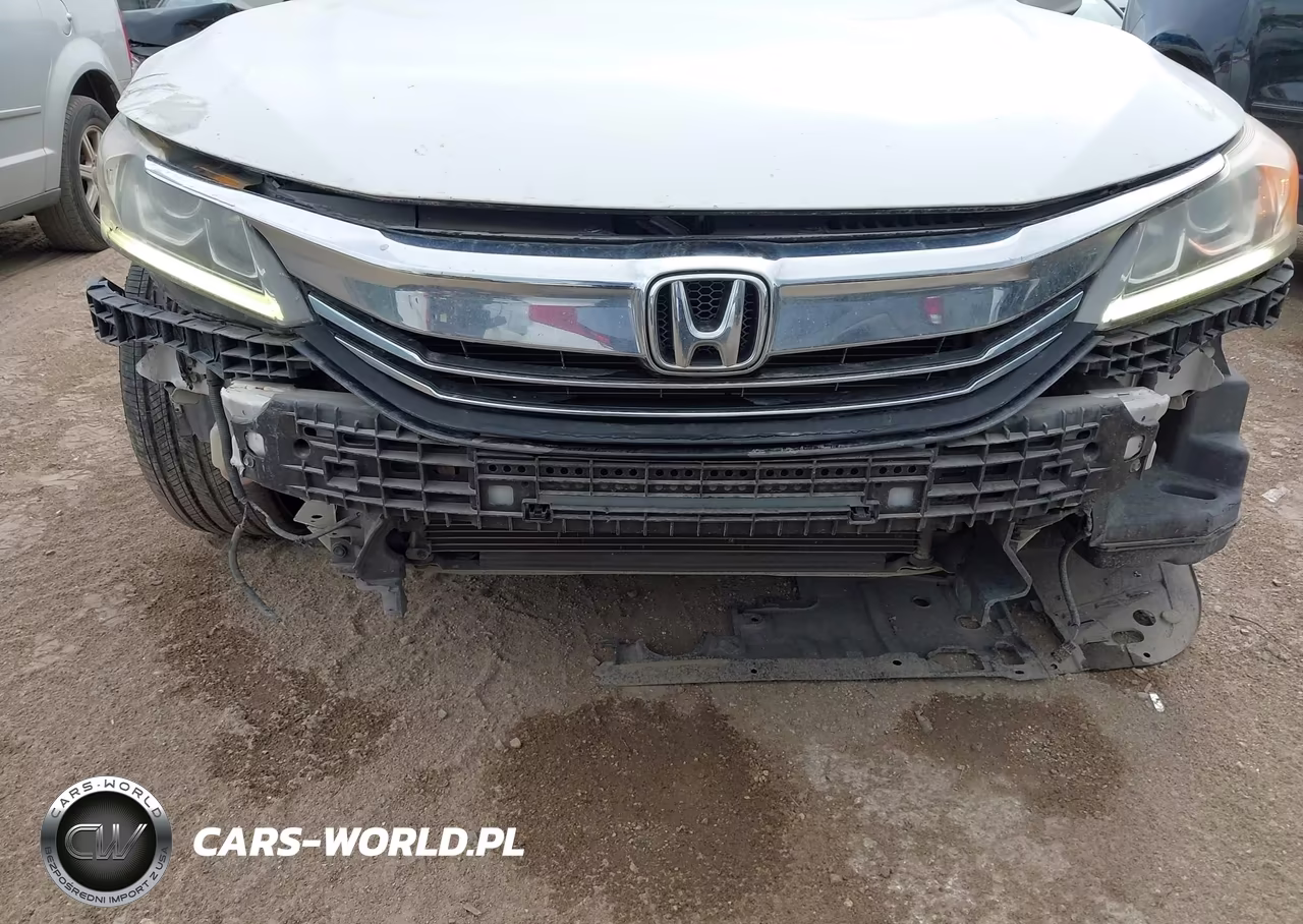 2016 Honda Accord Sport VIN:1HGCR2F58GA052354 - 6