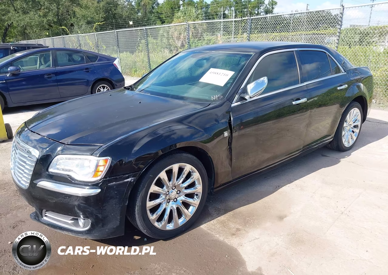 2013 Chrysler 300 Motown VIN:2C3CCAAG5DH741501 - 6