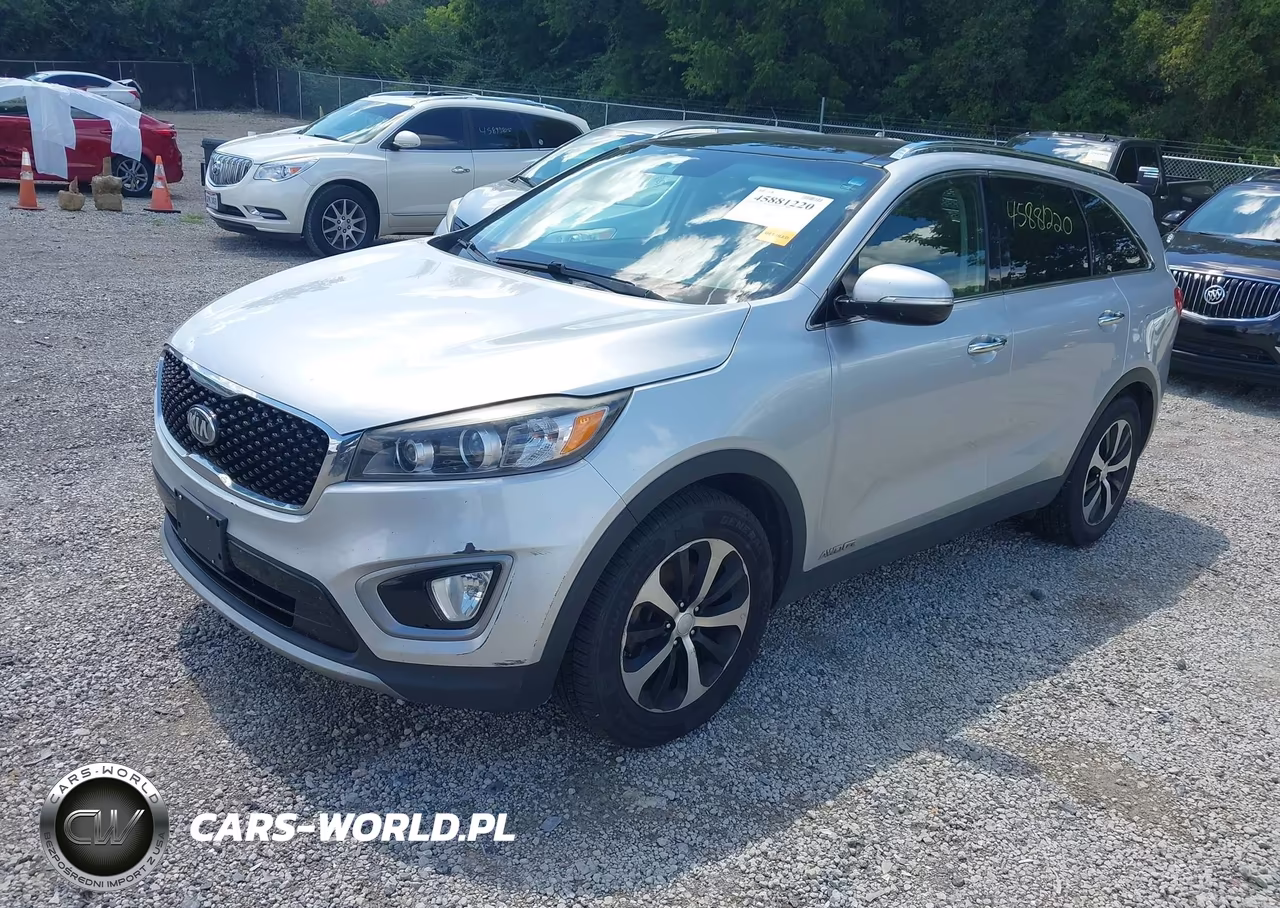 2016 Kia Sorento 3.3L Ex VIN:5XYPHDA53GG081895 - 2