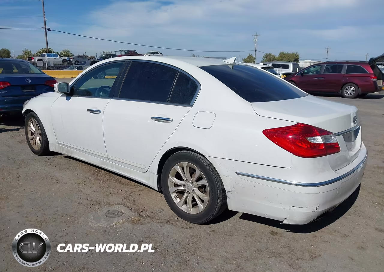 2012 Hyundai Genesis 3.8 VIN:KMHGC4DD9CU185930 - 3