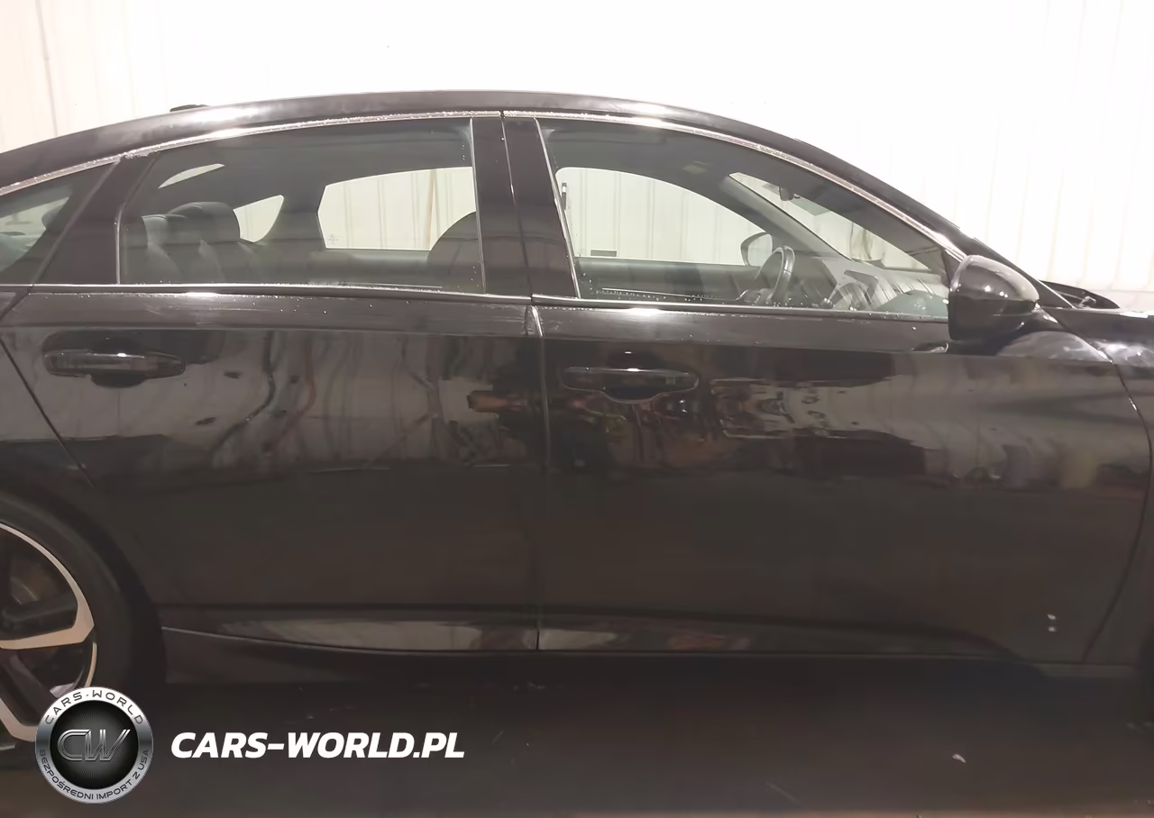 2018 Honda Accord Sport VIN:1HGCV1F32JA048263 - 13