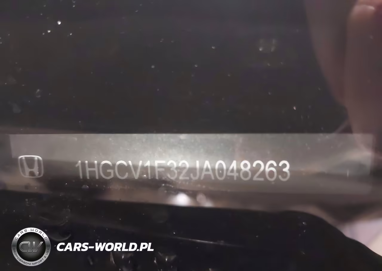 2018 Honda Accord Sport VIN:1HGCV1F32JA048263 - 9