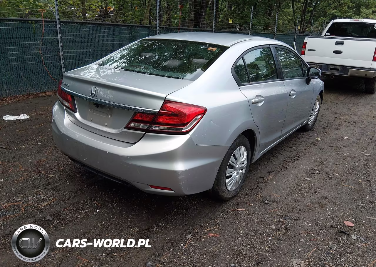 2013 Honda Civic Lx VIN:2HGFB2F57DH585911 - 4
